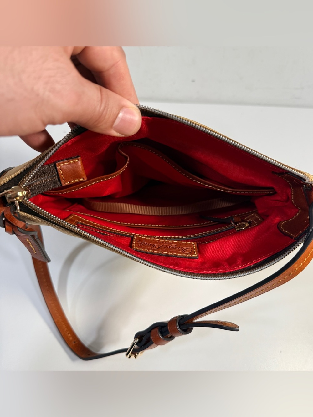 Dooney Bourke Tan Beige Red Interior Canvas Crossbody Bag Purse Adjustable Strap - Picture 13 of 16